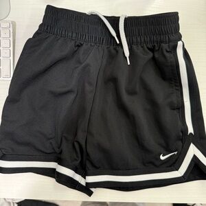 Nike DNA small black preowned great condition basketball shorts